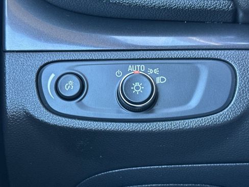 Certified 2022 Buick Encore Preferred w/ Safety Package image 35