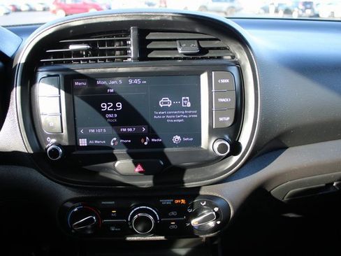 Used 2024 Kia Soul LX w/ Option Group 015 image 14