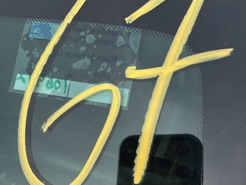 Used 2022 Chevrolet Spark LT image 29