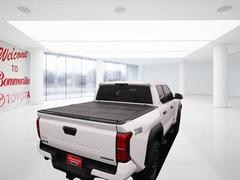 Certified 2024 Toyota Tacoma TRD Off-Road image 7