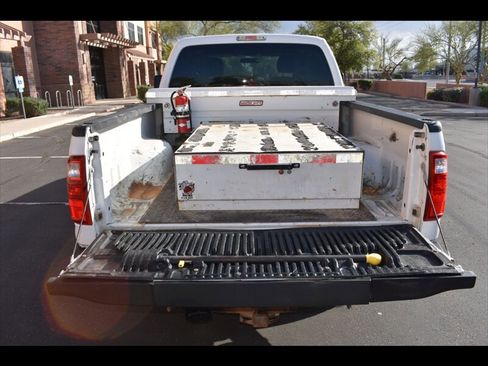 Used 2016 Ford F250 XLT w/ XLT Interior Package image 24