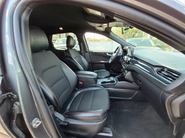 Used 2026 Ford Escape ST-Line FWD image 30