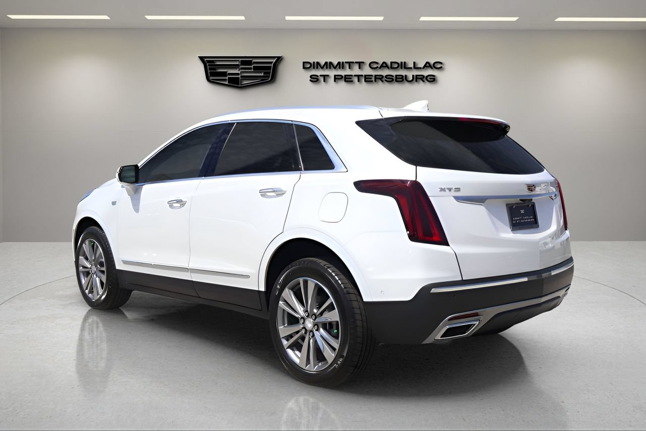 Certified 2026 Cadillac XT5 Premium Luxury FWD image 3