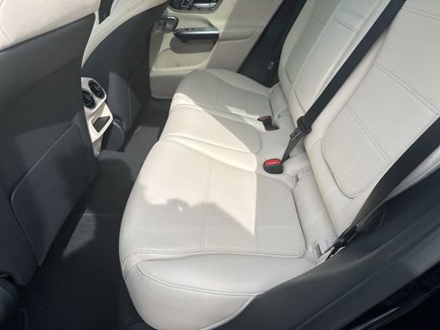 New 2026 Mercedes-Benz GLC 300 4MATIC image 22