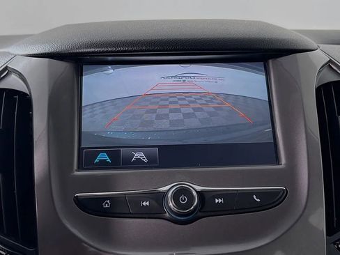 Used 2017 Chevrolet Cruze LT image 14