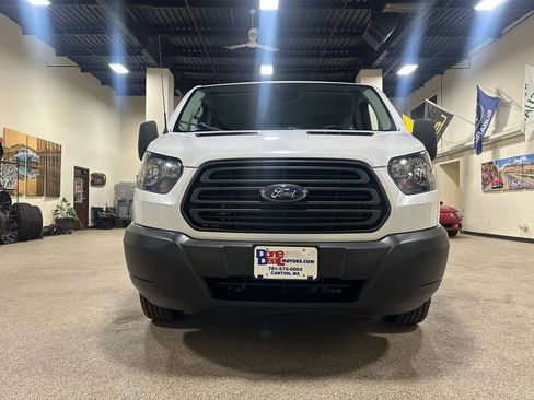 Used 2019 Ford Transit 150 XL image 2
