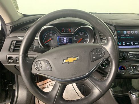 Used 2018 Chevrolet Impala Premier w/ Premier Confidence Package image 22