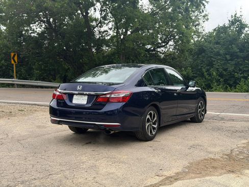 Used 2016 Honda Accord EX-L image 11