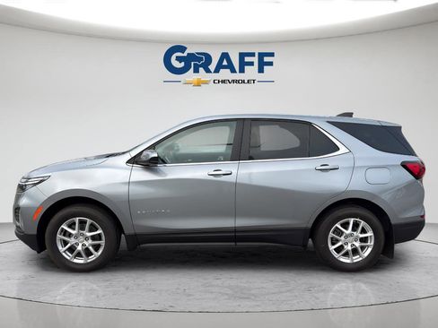 Used 2023 Chevrolet Equinox LT AWD/4WD image 3