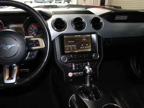 Used 2015 Ford Mustang Premium RWD image 17