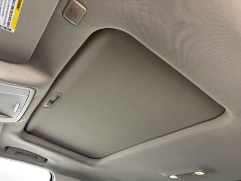 Used 2018 GMC Sierra 1500 SLT image 36