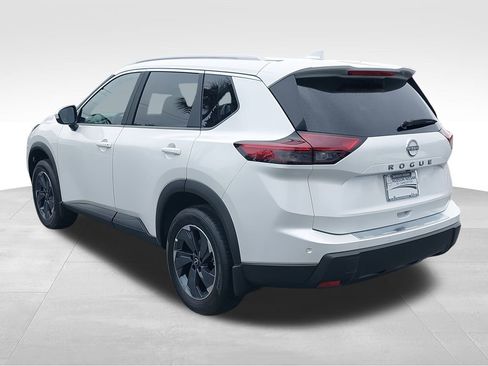 New 2026 Nissan Rogue SV w/ SV Premium Package image 6