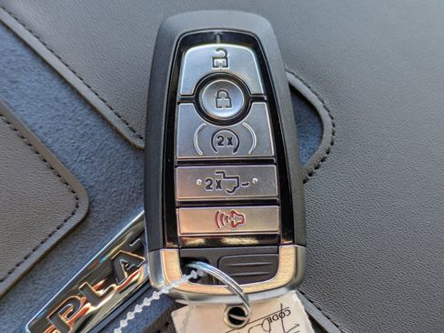 New 2026 Ford F250 Platinum image 31