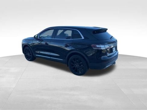 Used 2023 Lincoln Nautilus Reserve w/ Equipment Group 202A image 3