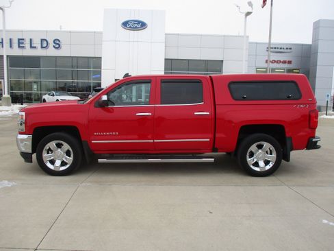 Used 2018 Chevrolet Silverado 1500 LTZ w/ Sport Package image 3