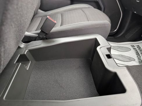 Used 2024 Chevrolet Silverado 2500 LT image 29