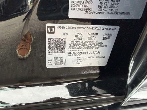 Used 2025 GMC Sierra 1500 SLT w/ SLT Premium Plus Package AWD/4WD image 9