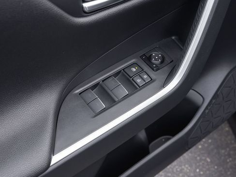Certified 2025 Toyota RAV4 XSE AWD/4WD image 9