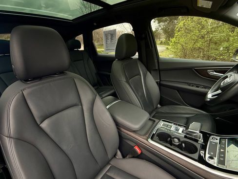 Used 2021 Audi Q7 3.0T Premium Plus image 28