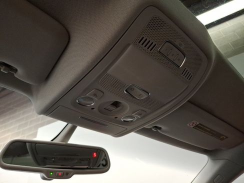 Used 2011 Audi A5 2.0T Premium Plus image 25