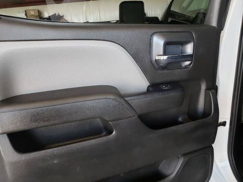 Used 2019 Chevrolet Silverado 2500 W/T w/ WT Convenience Package AWD/4WD image 23