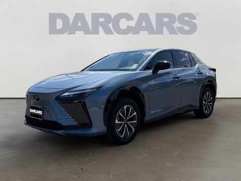Certified 2025 Lexus RZ 300e w/ Accessory Package (2T) FWD image 2