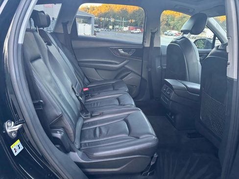 Used 2018 Audi Q7 3.0T Premium Plus image 18