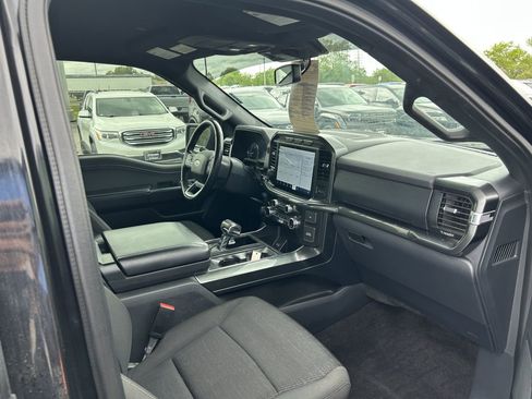 Used 2021 Ford F150 XLT w/ Equipment Group 302A High AWD/4WD image 12