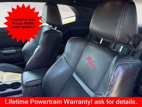 Used 2014 Dodge Challenger R/T RWD image 19