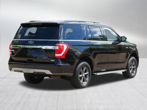 Used 2021 Ford Expedition XLT AWD/4WD image 7