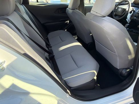 New 2026 Toyota Prius LE image 15