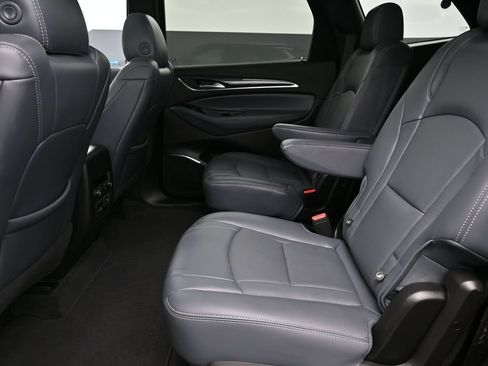 Used 2023 Buick Enclave Premium w/ Experience Buick Package FWD image 11