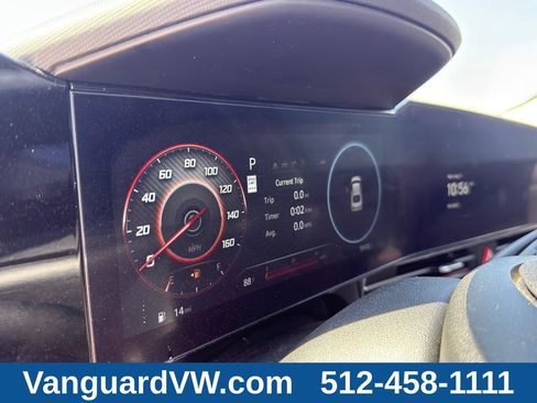 Used 2024 Hyundai Elantra SEL w/ Convenience Package FWD image 18