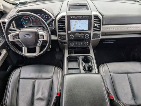 Certified 2021 Ford F250 Lariat w/ Chrome Package image 42