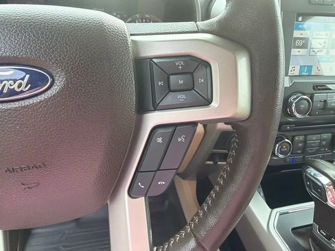Used 2018 Ford F150 Lariat AWD/4WD image 17