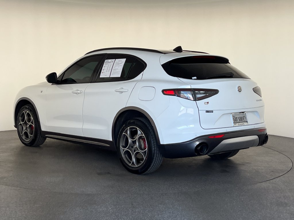 Used 2024 Alfa Romeo Stelvio Ti AWD/4WD image 7