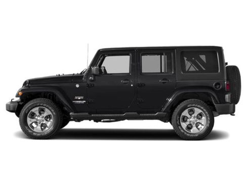 Certified 2018 Jeep Wrangler Unlimited Sahara w/ Dual Top Group AWD/4WD image 2