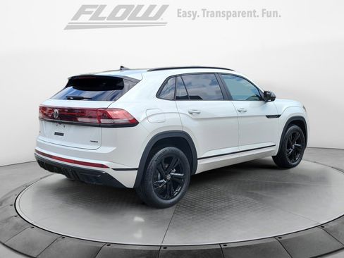 New 2026 Volkswagen Atlas Cross Sport SEL R-Line AWD/4WD image 7