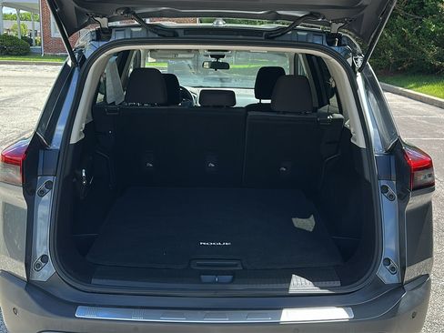 Certified 2021 Nissan Rogue SV AWD/4WD image 6
