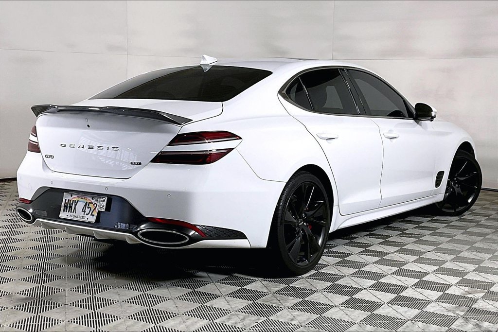 Used 2023 Genesis G70 3.3T w/ Sport Prestige Package RWD image 10
