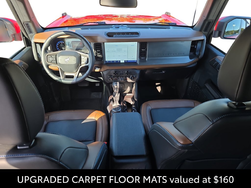 Used 2024 Ford Bronco Outer Banks w/ Sasquatch Package AWD/4WD image 12