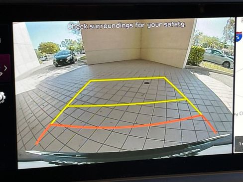 Used 2025 Kia Seltos S image 24