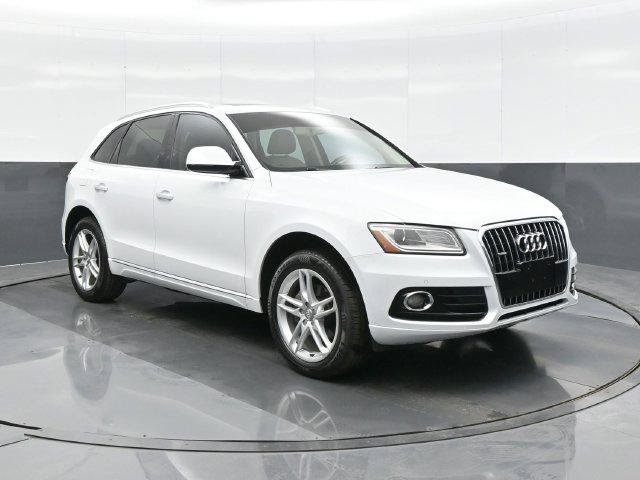 Used 2016 Audi Q5 2.0T Premium Plus w/ Technology Package AWD/4WD image 1