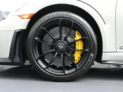 Certified 2019 Porsche 911 GT2 RS w/ Weissach Package RWD image 6
