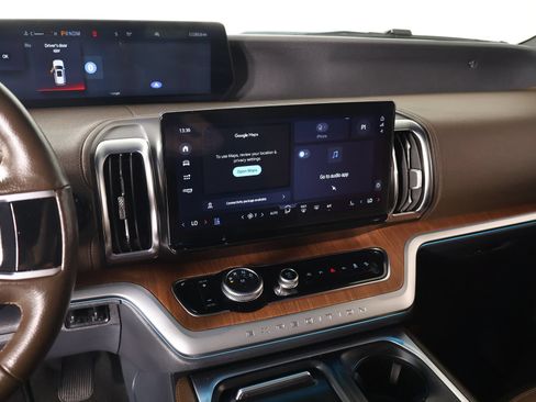 Used 2026 Ford Expedition King Ranch AWD/4WD image 5