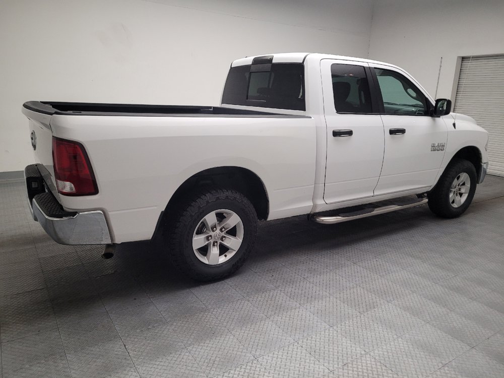 Used 2016 RAM 1500 Classic SLT AWD/4WD image 10