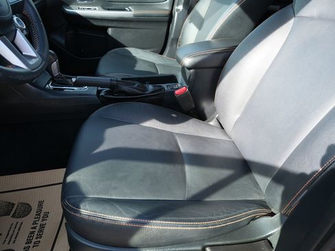 Used 2016 Subaru Crosstrek 2.0i Limited image 10