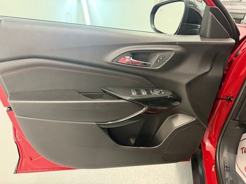 New 2026 Chevrolet Trax RS w/ Sunroof Package image 13