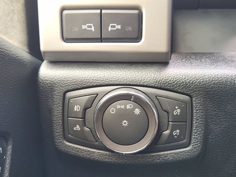 Used 2019 Ford F150 Lariat AWD/4WD image 27
