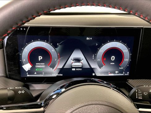 Certified 2025 Nissan Kicks SR FWD image 26